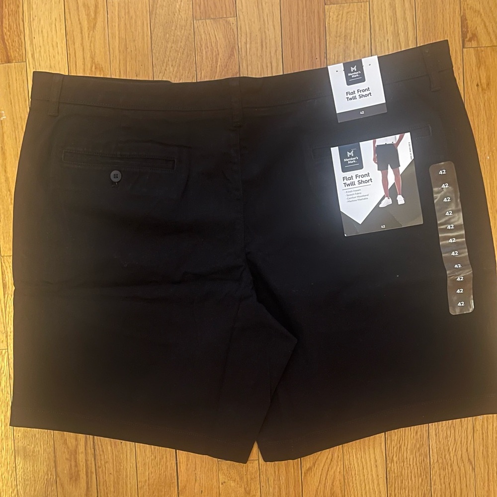 Men’s Black twill Flat Front Tailored Shorts size 42 NWT